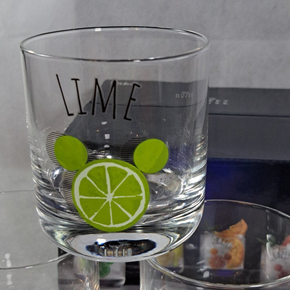 NEW Joyjolt Disney Mickey Mouse Citrus Glasses ~ Set Of 4 10 Oz Drinking Glasses - Picture 12 of 13